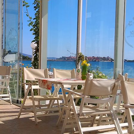 Aphrodite Beach Hotel Nesebar Bagian luar foto